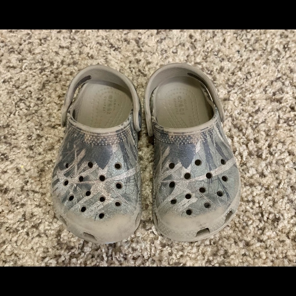 Toddler Camo Crocs size 8